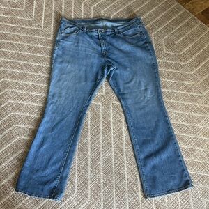 Old Navy The Flirt Jeans Light Wash